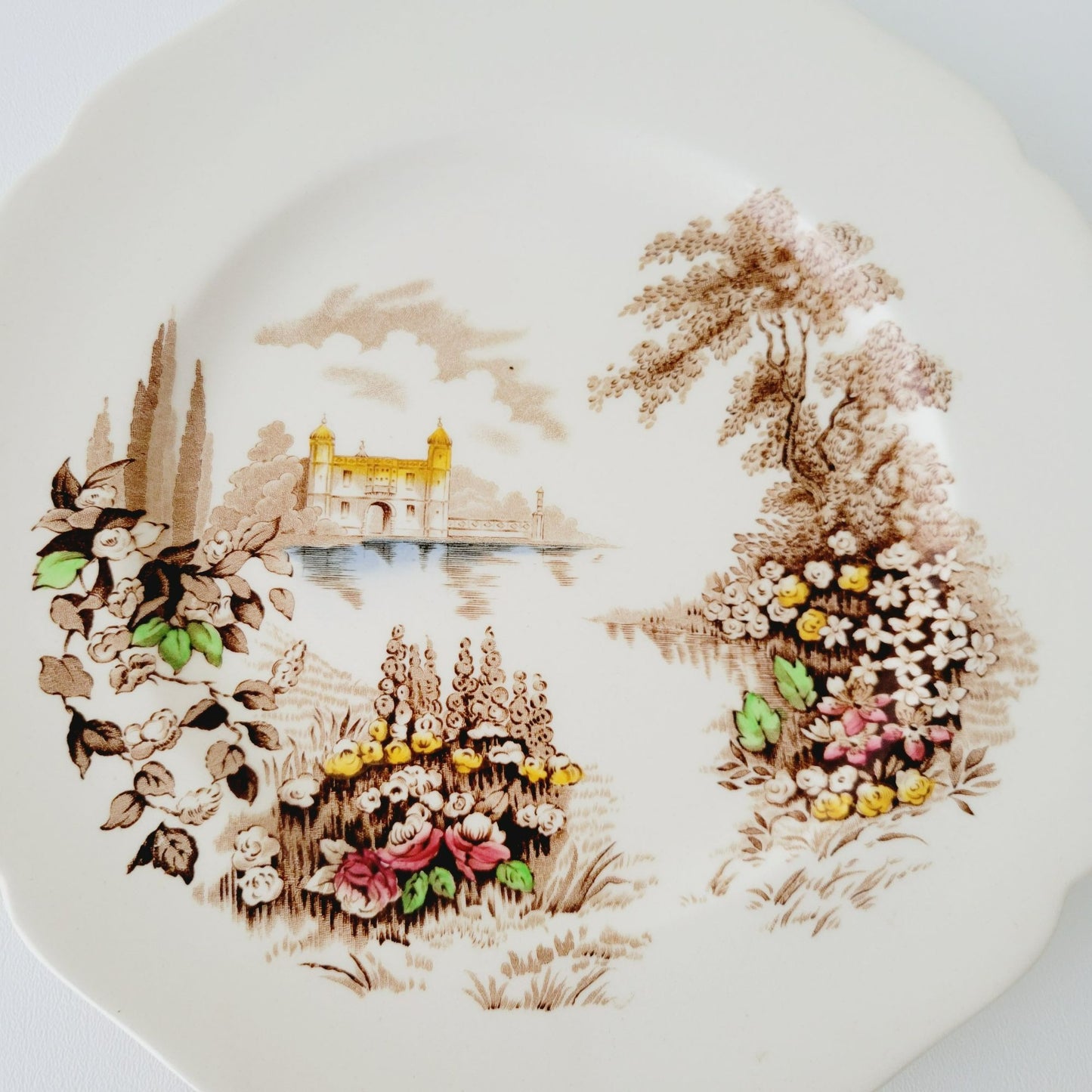 Johnson Bros Castle on The Lake Dinner Plate, Made in England
