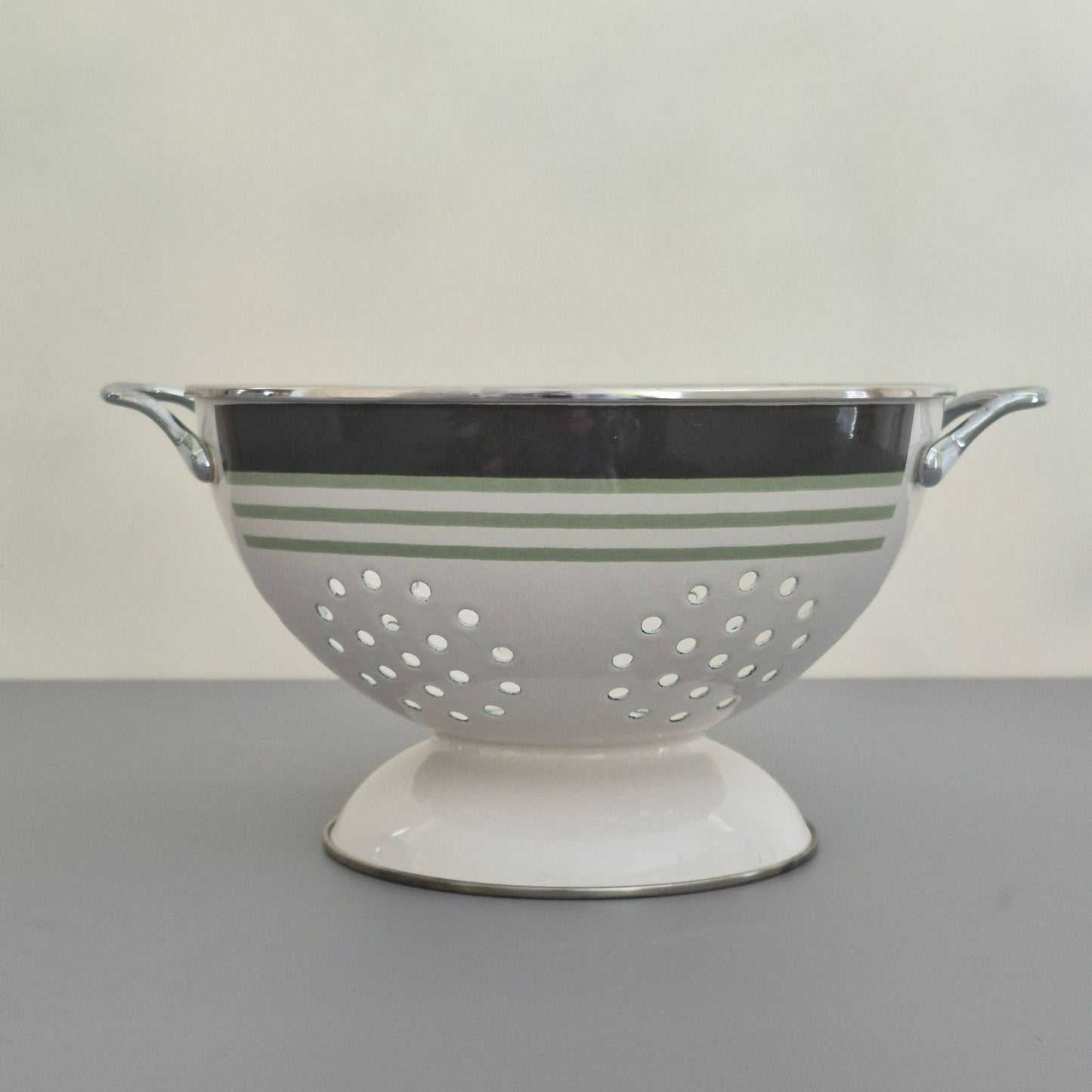 Pfaltzgraff "Sphere" Enamel Colander, c.2001-07