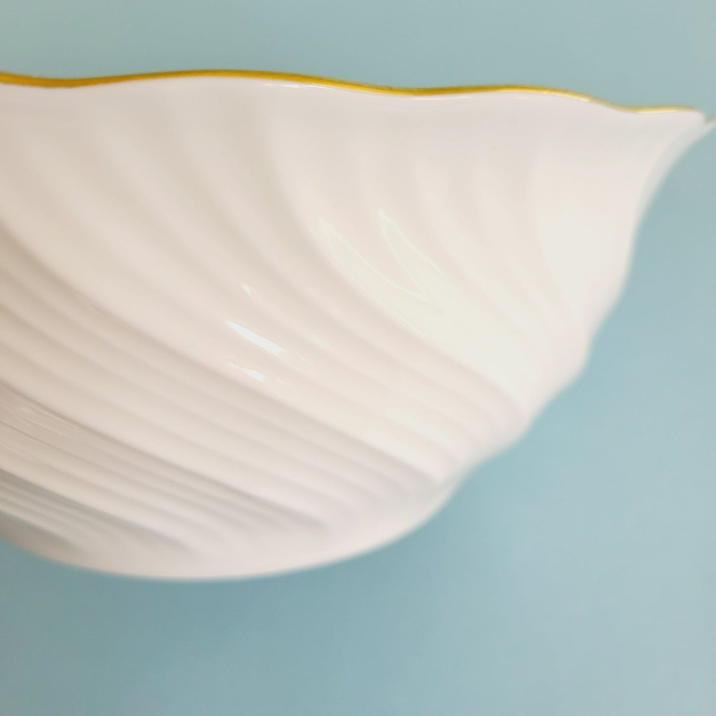 Toyo Elegance 8" Serving Bowl, Made in Japan