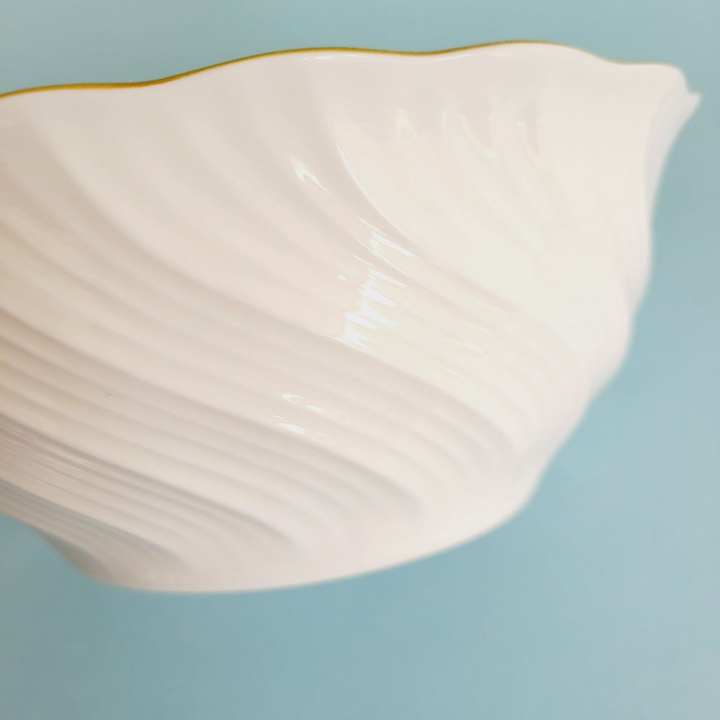 Toyo Elegance 8" Serving Bowl, Made in Japan