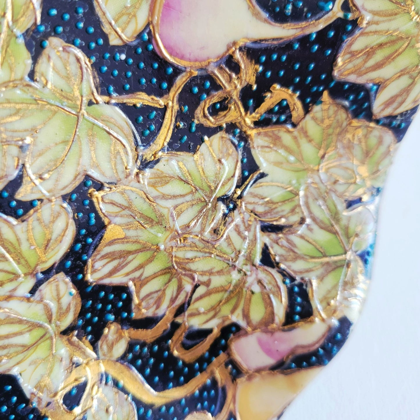Chinese Cloisonne Ruffle Edge Plate, Embossed Gold Leaf & Fruit