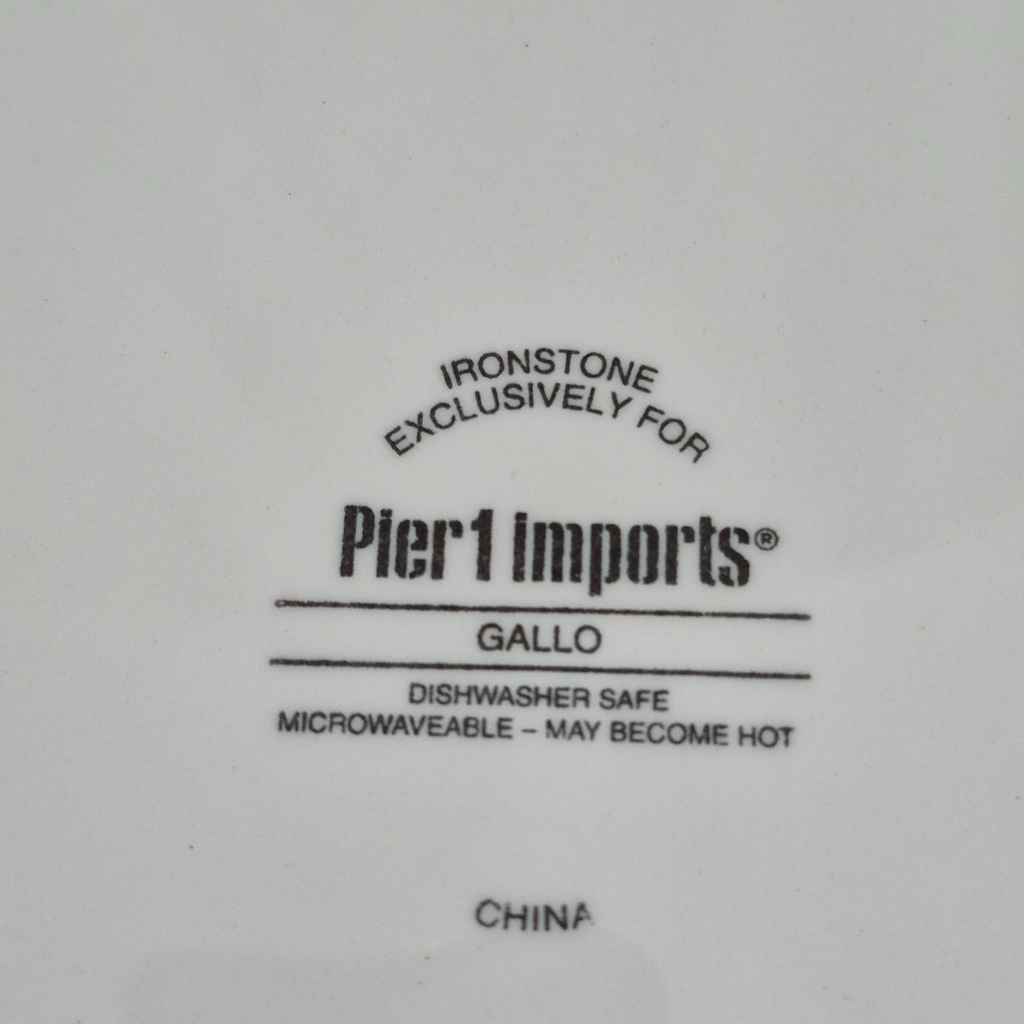 Pier 1 "Gallo" Dinner Plate, c2013-15