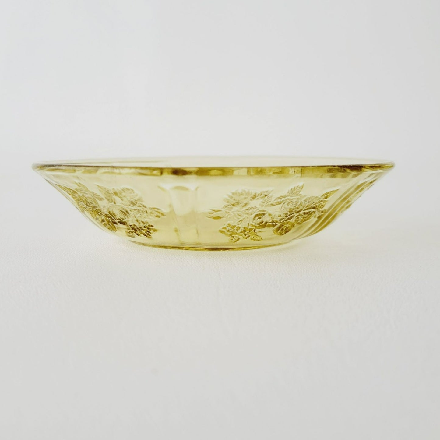 Federal Glass Dessert Dessert Bowl Set of 2,  Sharon Cabbage Rose Pattern, c.1930s USA