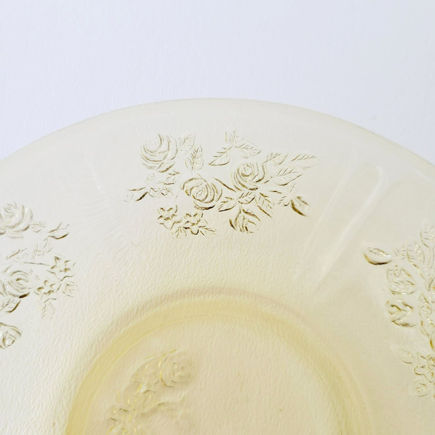 Federal Glass Dessert Dessert Bowl Set of 2,  Sharon Cabbage Rose Pattern, c.1930s USA
