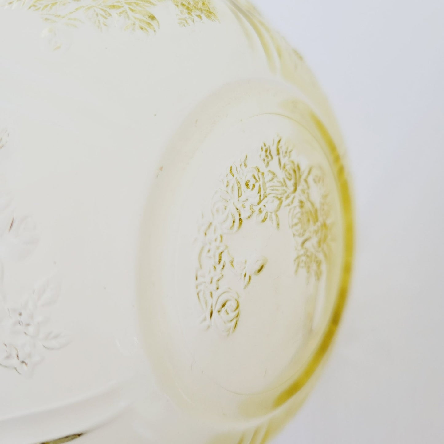 Federal Glass Dessert Dessert Bowl Set of 2,  Sharon Cabbage Rose Pattern, c.1930s USA