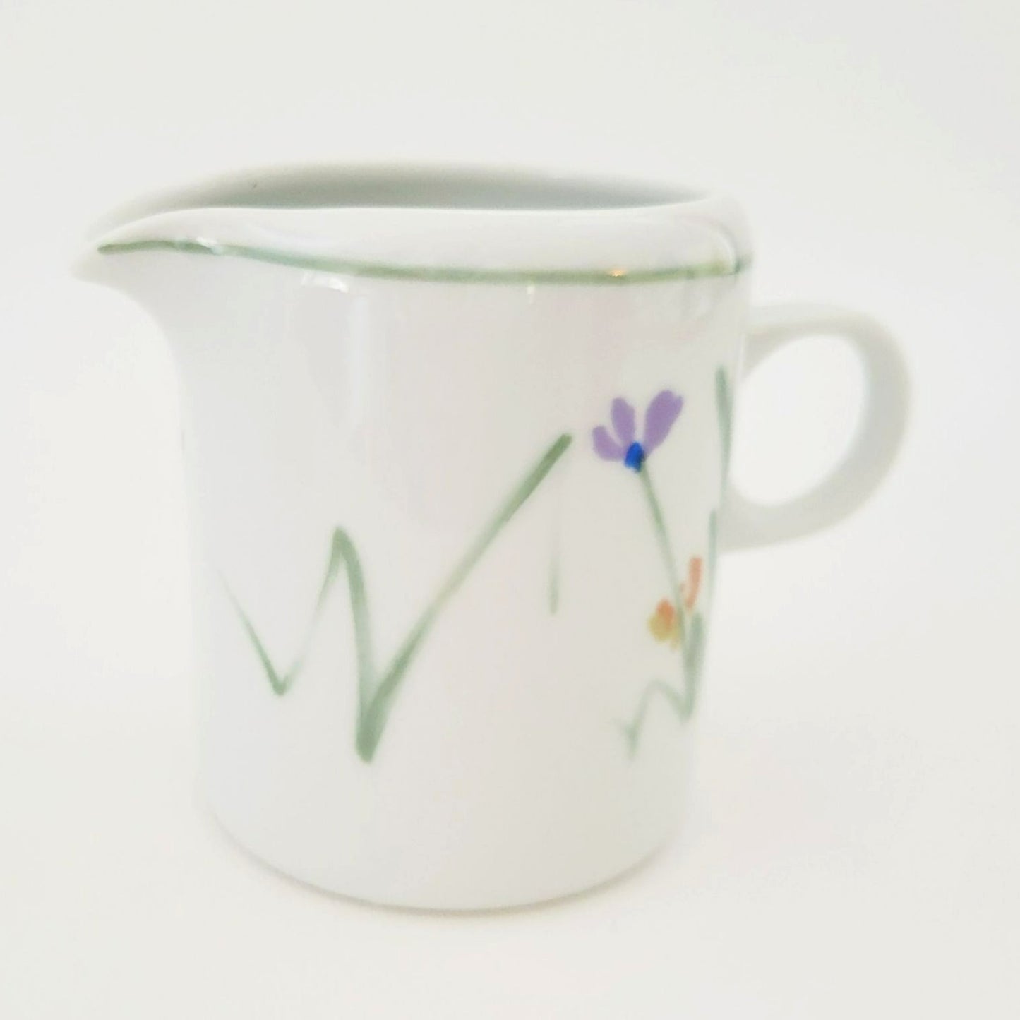 Mikasa Metro Sketch Book Creamer & Sugar Bowl, Long Stem Wild Flowers, c.1980s Japan