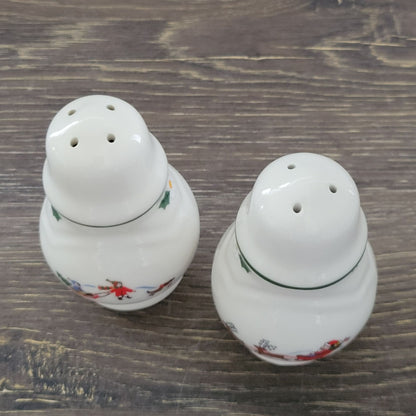 Pfaltzgraff Snow Village Salt & Pepper Shaker, c.1990s