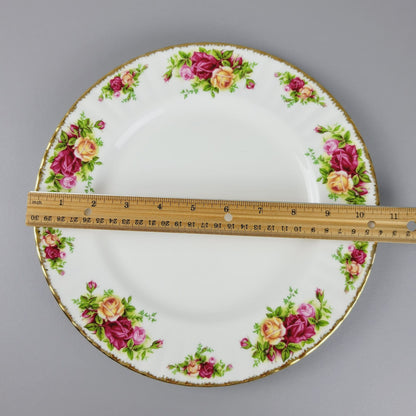 Royal Albert Old Country Roses Dinner Plate, Made in England