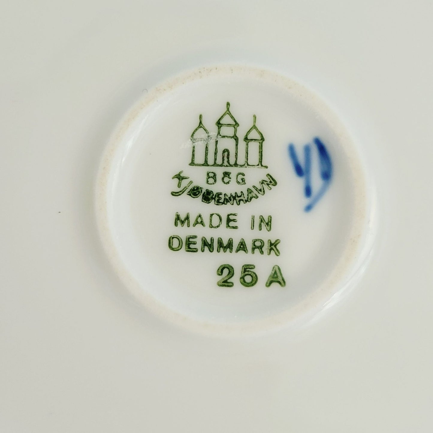 Bing & Grondahl Butterfly Dinner Plate, Blue & White Floral, Embossed Scales, Denmark c.1952-57