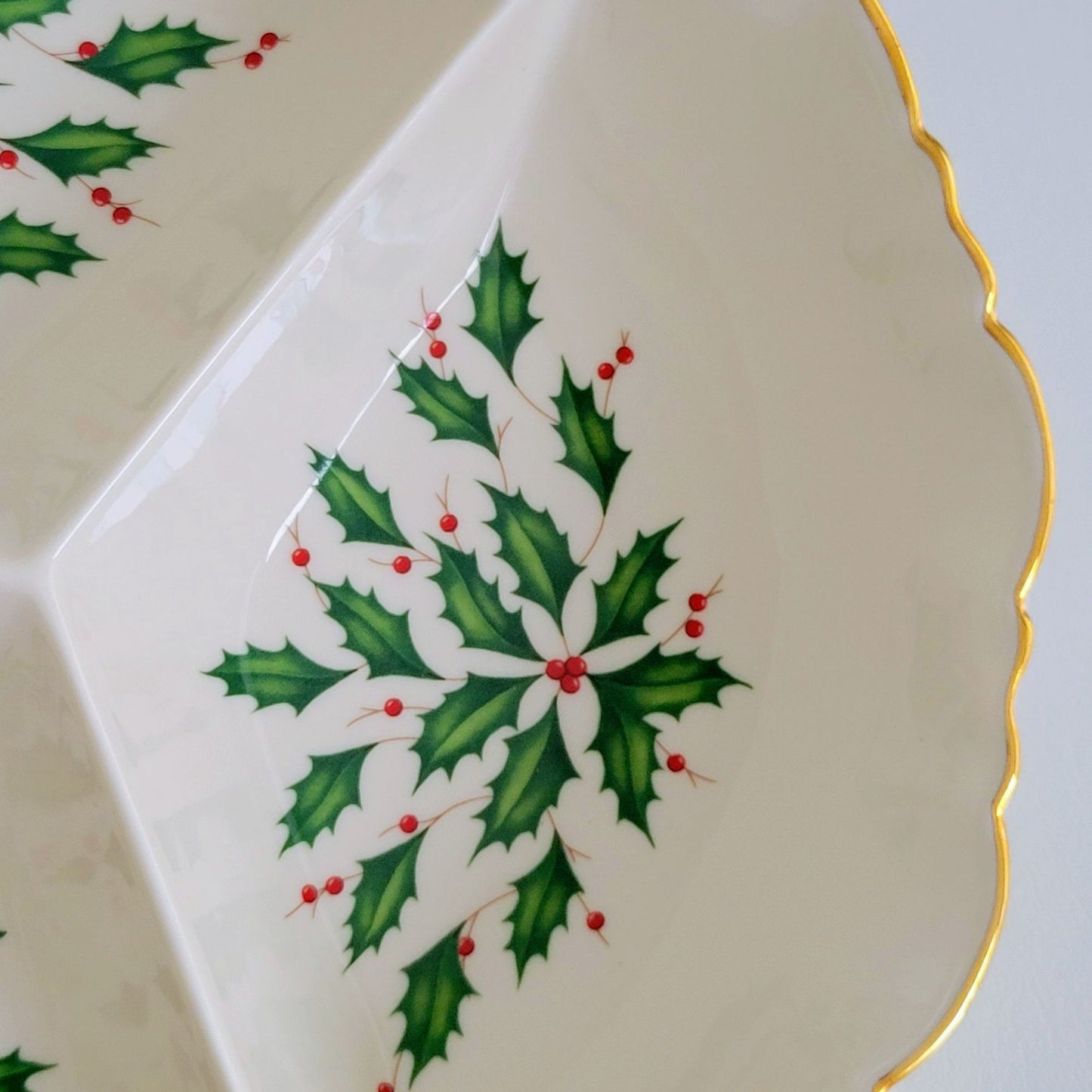 Lenox Holiday Archive Divided 9" Server
