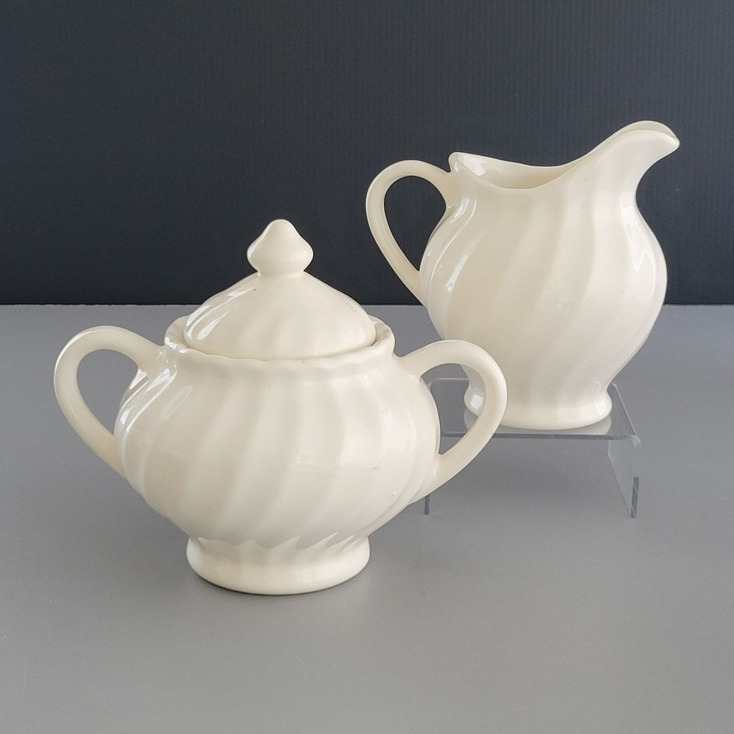 Scio Holly Berry Creamer & Sugar Bowl