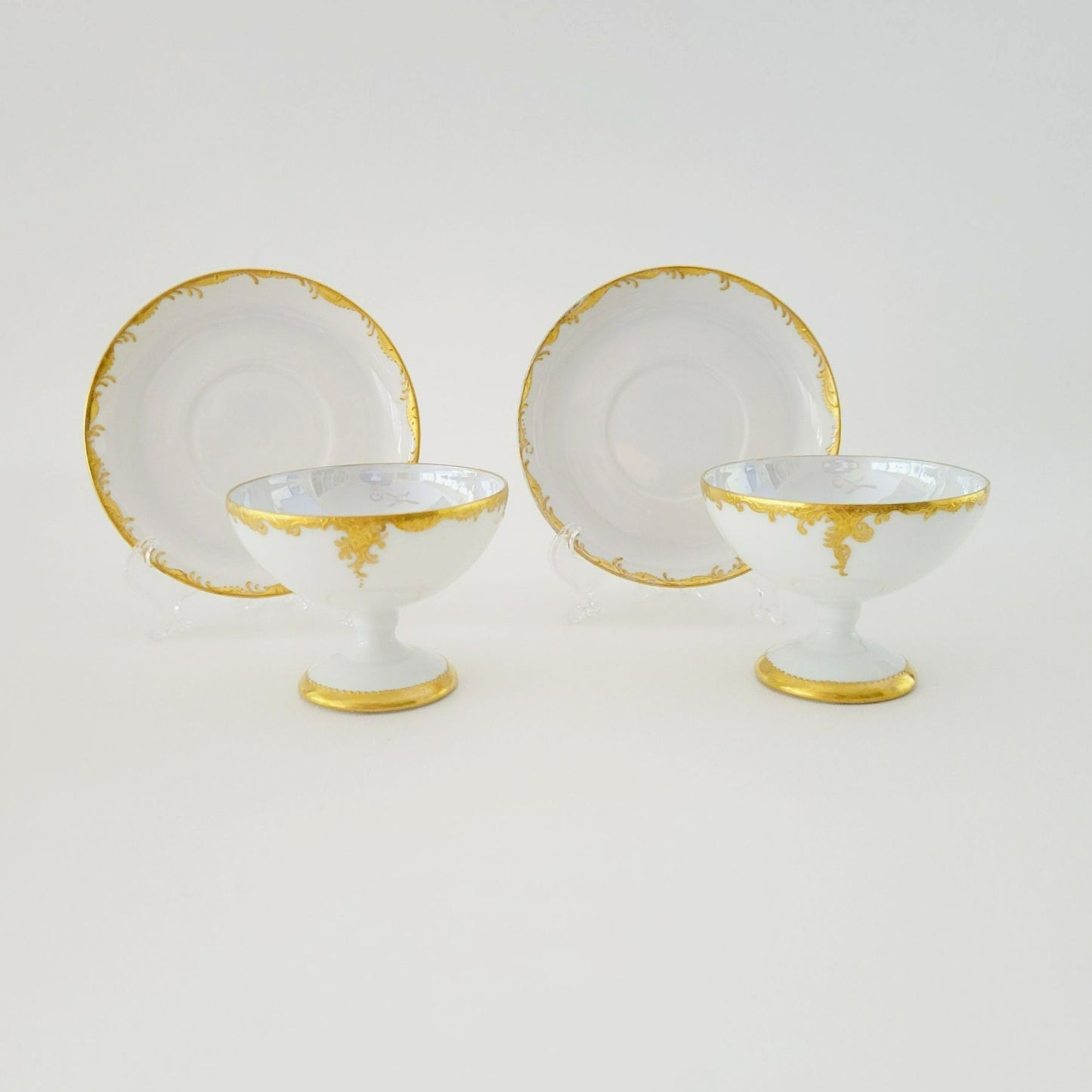 Hutschenreuther White & Gold Footed Dessert Bowl and Saucers, 2 Sets, Bavaria Germany