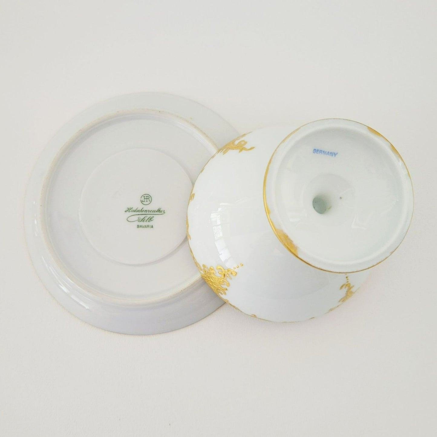 Hutschenreuther White & Gold Footed Dessert Bowl and Saucers, 2 Sets, Bavaria Germany