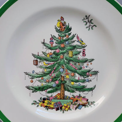 Spode Christmas Tree Dinner Plate, England c.1976-89