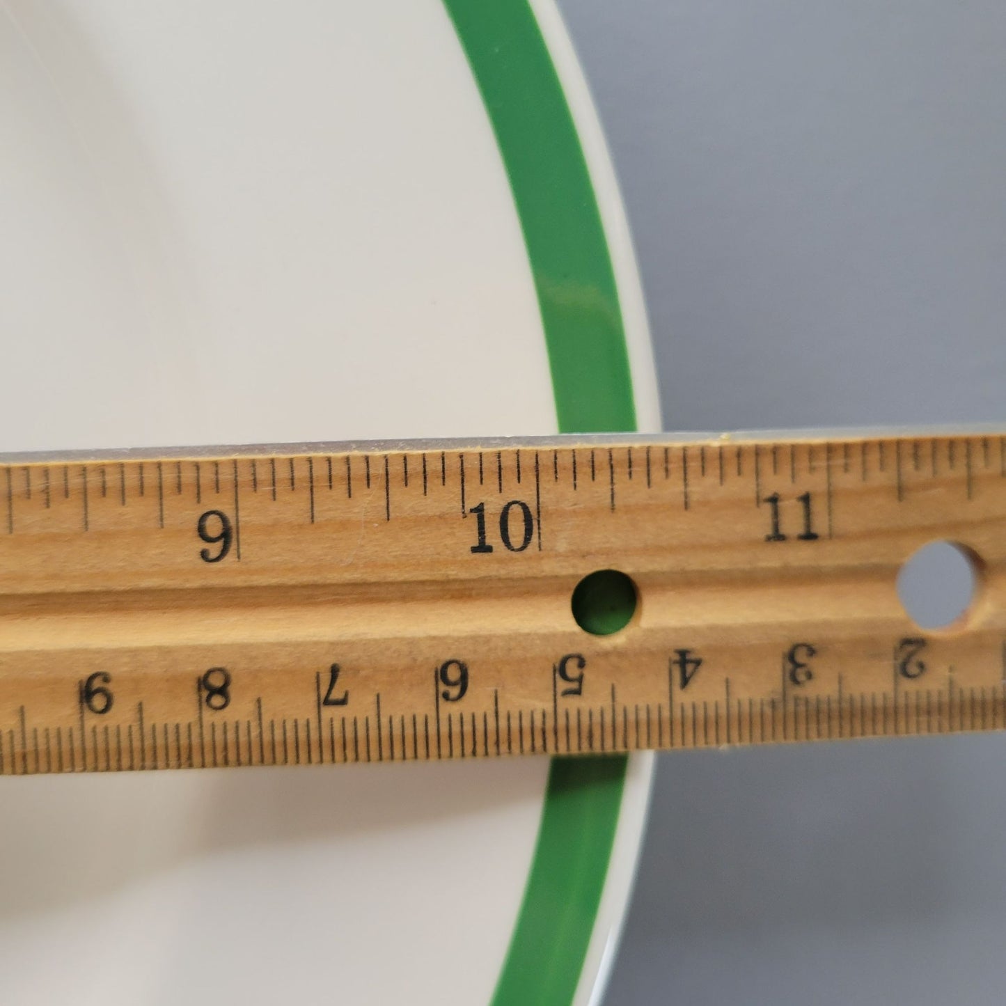 Spode Christmas Tree Dinner Plate, England c.1976-89