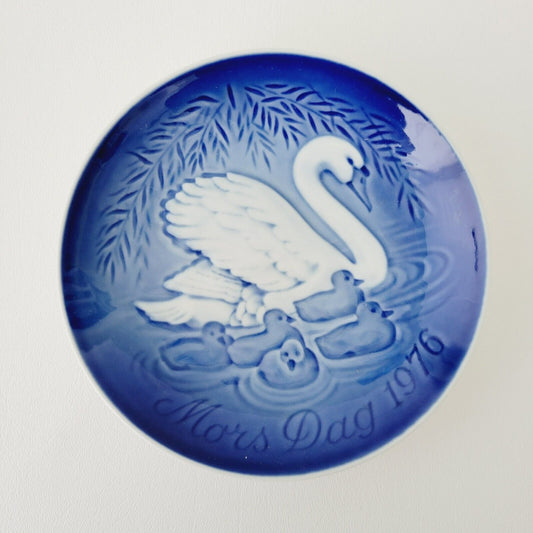 Vintage 1976 Bing & Grondahl Mothers Day Mors Dags Swan Plate Made in Denmark