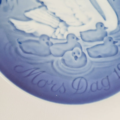 Vintage 1976 Bing & Grondahl Mothers Day Mors Dags Swan Plate Made in Denmark