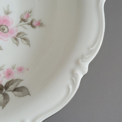 Tirschenreuth Picardy Round Serving Bowl, c.1969 Bavaria Germany