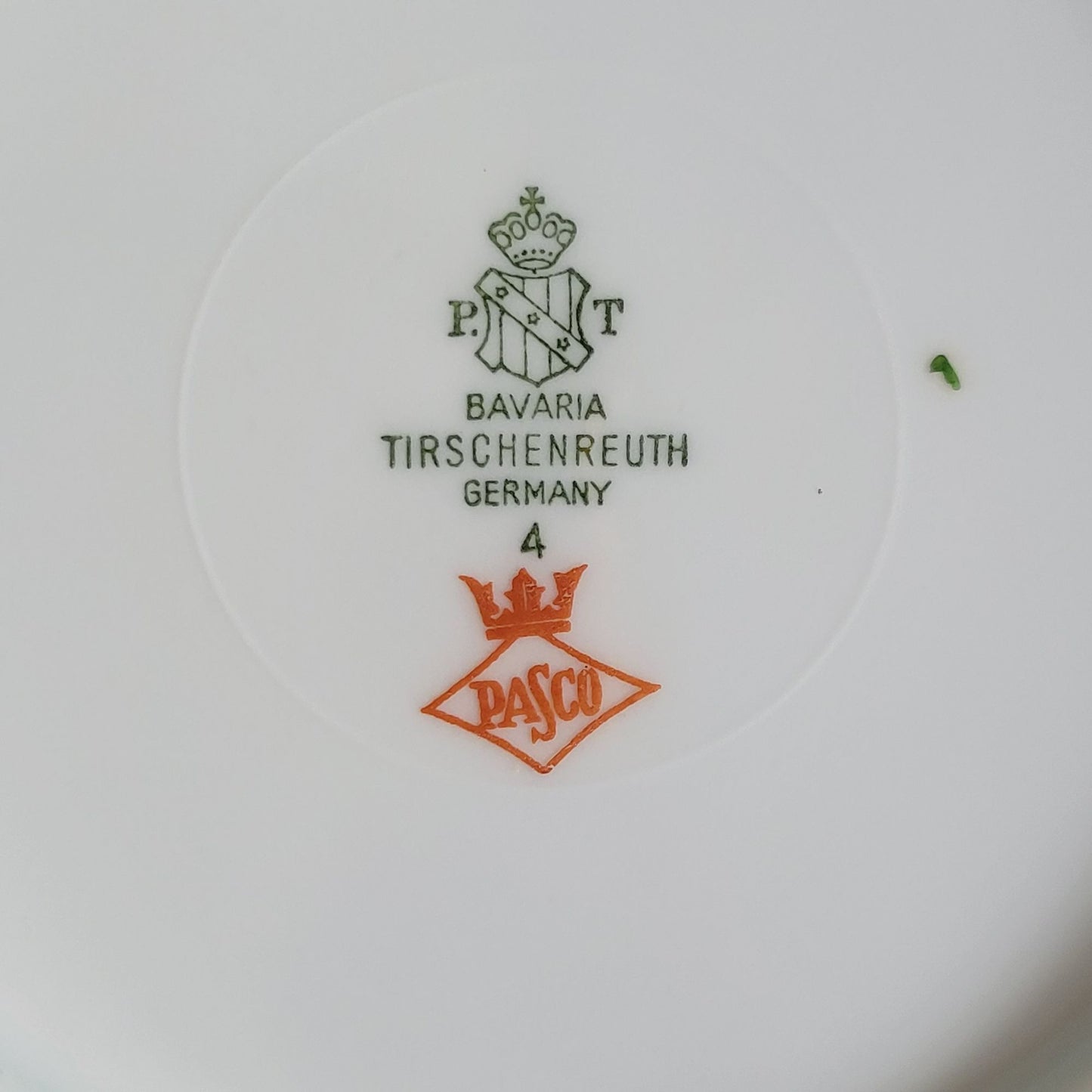 Tirschenreuth Picardy Round Serving Bowl, c.1969 Bavaria Germany