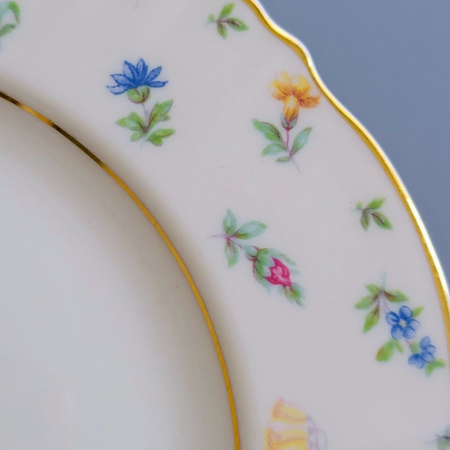 Syracuse Suzanne Bread Plate Set of 2, c.1950-70s USA