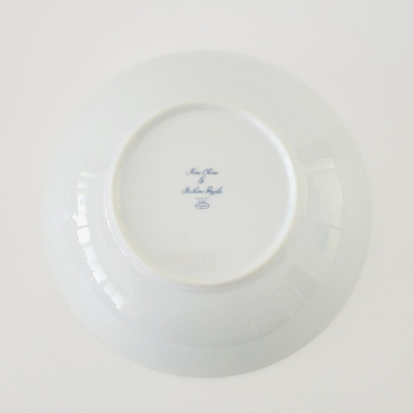 Fashion Royale Ashley Round Serving Bowl, Made in Japan