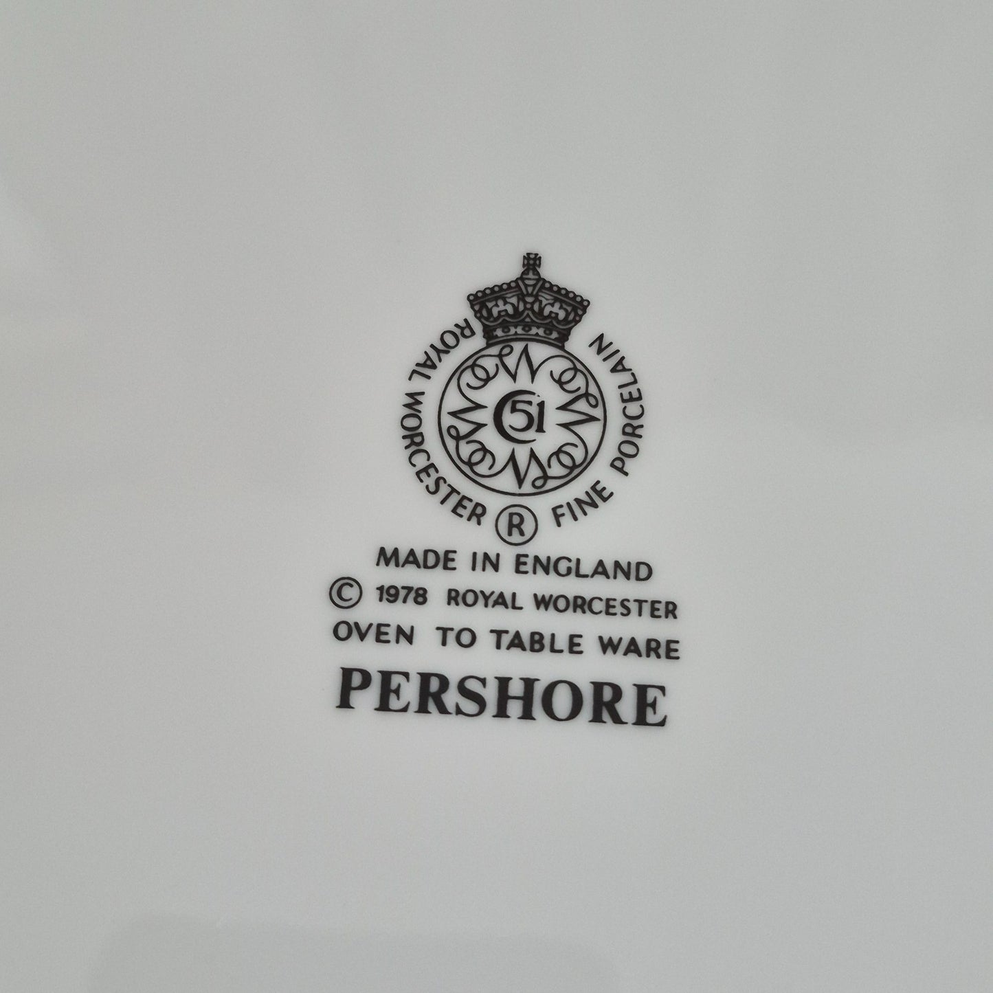 Royal Worcester PERSHORE Dinner Plate, England c.1980-84