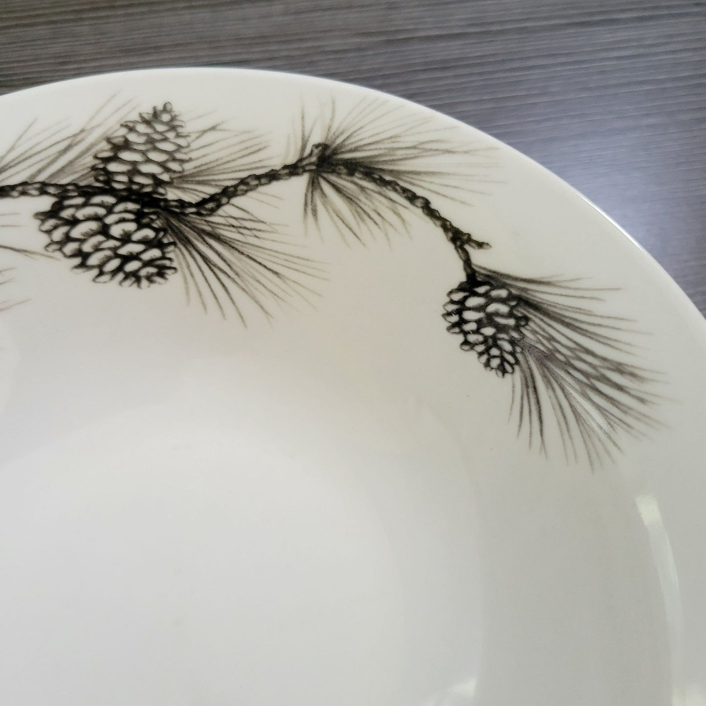 Cabela's Pinecone White Cereal Bowl
