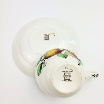 Spode Apple Teacup & Saucer, Embossed Scalloped Edge, c.1962-64 England