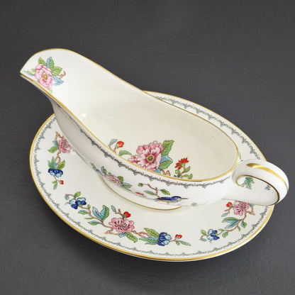 Aynsley "Pembroke" Gravy Boat & Underplate, c.1968-2015 England