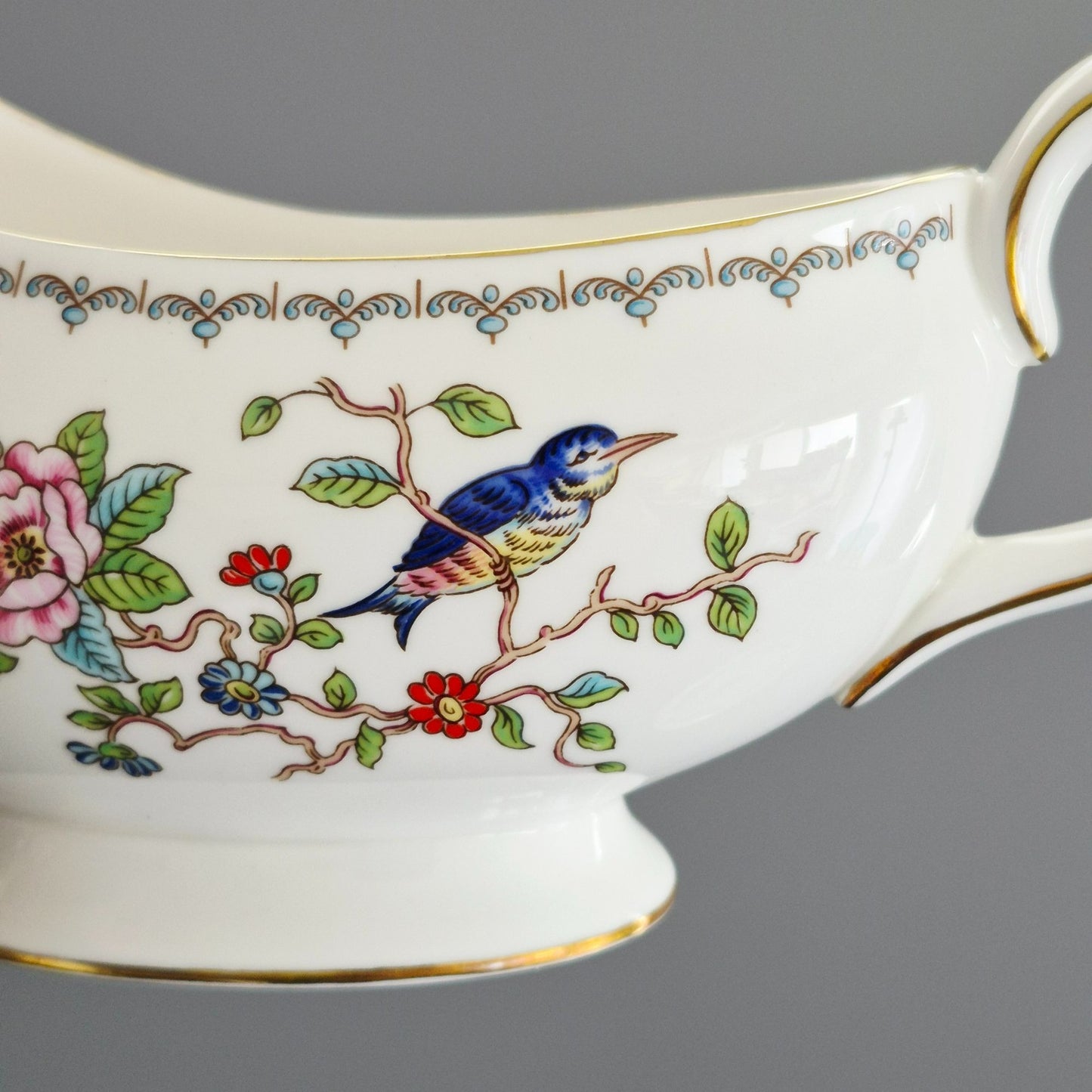 Aynsley "Pembroke" Gravy Boat & Underplate, c.1968-2015 England