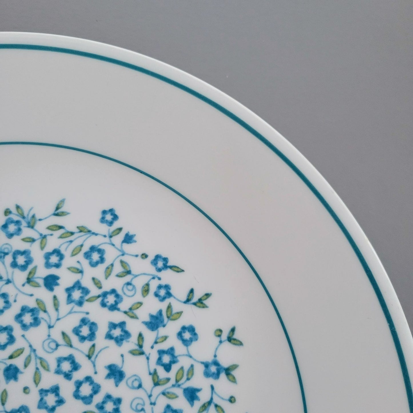 Corelle Blue Heather Dinner & Salad Plate Set of 2, c.1977-81 USA Made